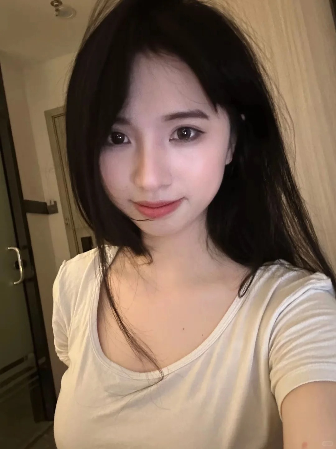 两颗小虎牙_语音聊天交友